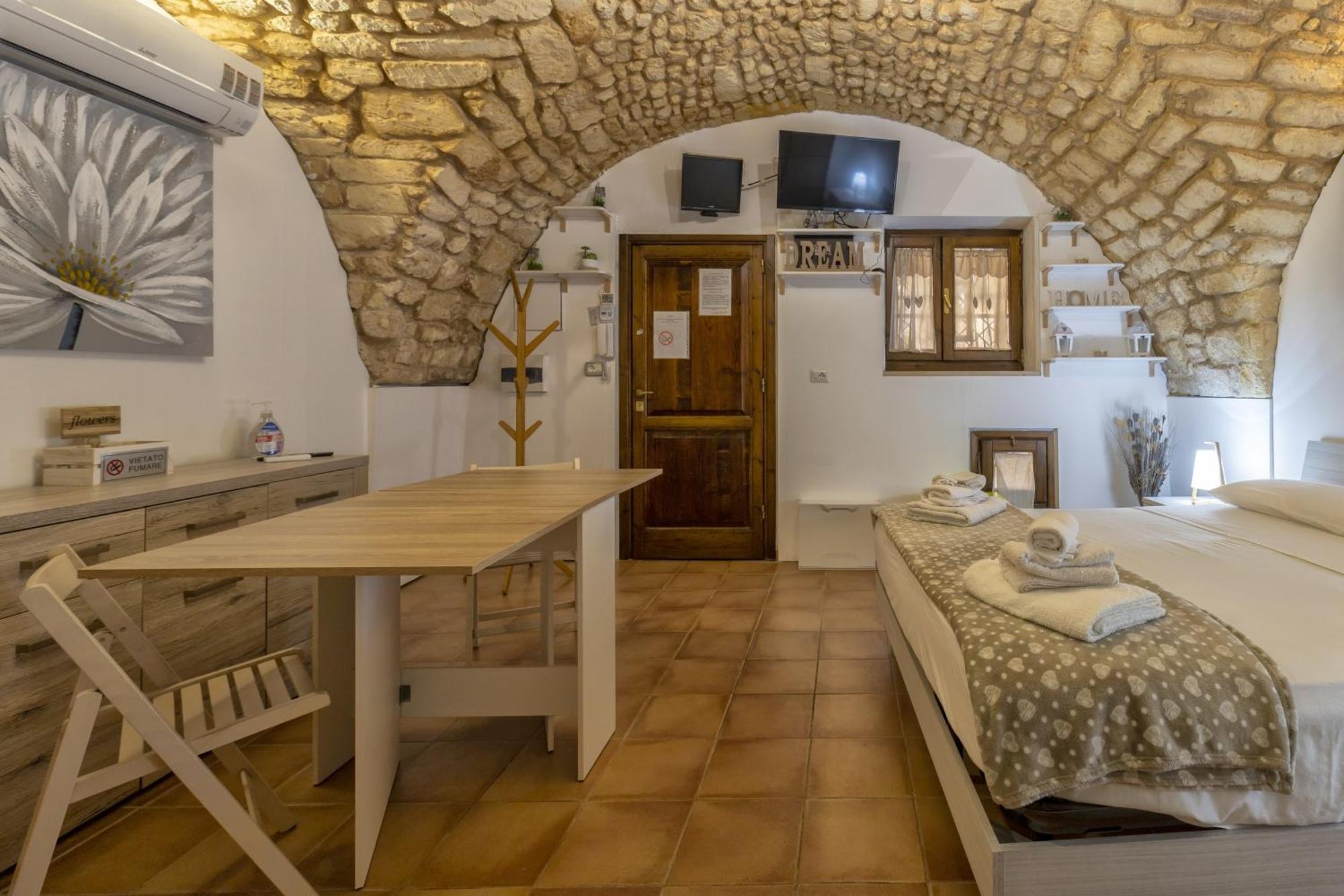 La Casetta Di Pietra Sassari Exteriér fotografie